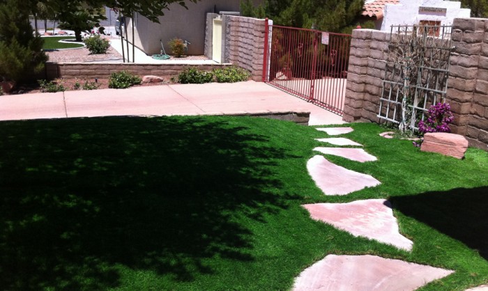 Synthetic Grass for Landscape Lawns Oklahoma